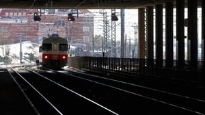 Yle Uutisluokka Triplet: Lasten seikkailu ratakiskoilla aiheuttaa vaaratilanteita viikoittain (S): 07.11.2016 10.01