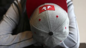 Yle Uutisluokka Triplet: Nuoret ja vanhukset kokevat eniten yksinäisyyttä (S): 22.11.2016 09.13