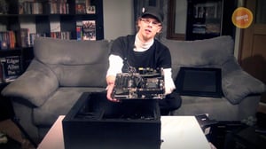 Kuinka rakennetaan tietokone: kotelo ja emolevy