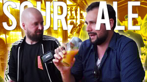 Voiko olueeseen kaataa slushia?