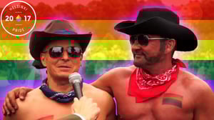 Impress – Miten sateenkaarikansa pukeutuu?