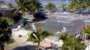 Tsunami hetki hetkeltä
