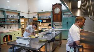 Highclere: Downton Abbey -linnan elämää