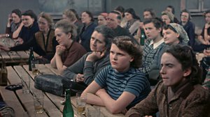 Rautaesiripun takana