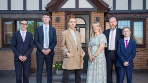 Stacey Dooley yökylässä