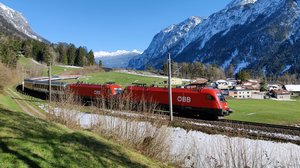 Maailman kauneimmat junareitit