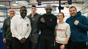 Idris Elban kovassa koulussa