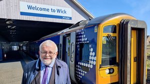 Maailman kauneimmat junareitit