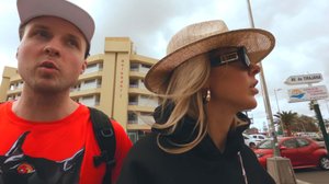 Topi ja Sointu lomalla