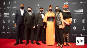 Yle Jussi-gaalan 2020 punaisella matolla : 14.10.2020 17.36