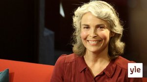 Kaikki pakenemme jotakin - vieraana Irina Björklund: 19.10.2020 21.00