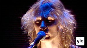 Konsertissa: Hassisen kone: 08.11.2020 00.01