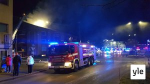 Kerrostalo liekeissä Kouvolassa: 09.11.2020 18.50