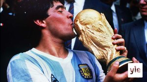 Jalkapallolegenda Diego Maradona on kuollut: 26.11.2020 10.22