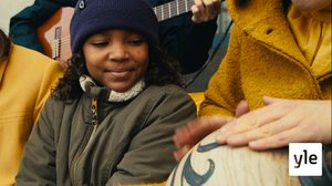 Mun musta kiharani: 31.12.2020 01.00