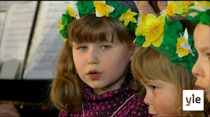 Med blommor i håret: 05.02.2021 00.01