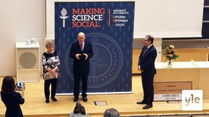 Jyväskylän yliopistolle tulossa miljoonalahjoitus - suora lähetys lahjoitustilaisuudesta: 31.03.2021 11.49