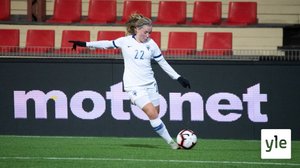 Jalkapallon naisten maaottelu AUT - FIN: 11.04.2021 23.29