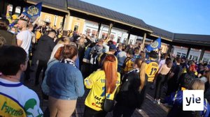 Kultajuhlat jatkuvat Raumalla – Lukko kruisailee kannattajiensa keskuudessa: 12.05.2021 18.10