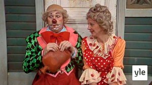 Hermanni yrittää kosia Sylviaa (S): 07.09.2021 00.01