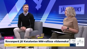 Naisten jalkapallon pääsarjan joukkueista suurin osa pk-seudulla: "Olisiko maakunnissa syytä tehdä vähän enemmän työtä?": 18.10.2021 08.15