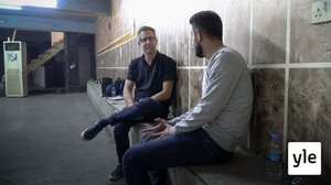 Salakuljettaja kertoi Ylen toimittajalle, kuinka irakilaisia kuljetetaan salaisten paikkojen kautta EU:n alueelle: 19.11.2021 12.28