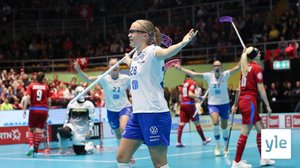 Salibandyn naisten MM: puolivälieräottelu FIN - POL: 02.12.2021 18.20