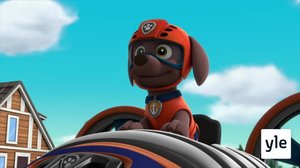 Pennut pelastavat ison, pahan lintukoplan / Pennut pelastavat mäkiautokisan (S): 05.12.2021 06.00