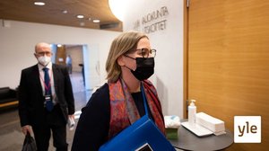 VTV:n erotetun pääjohtajan Tytti Yli-Viikarin oikeudenkäynti alkaa: 08.12.2021 09.04