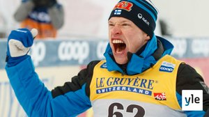Världscupen på skidor, herrarnas 15 km (svenskt referat): 12.12.2021 13.56
