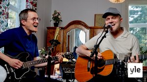 Icons Of Elegance: 14.12.2021 00.01