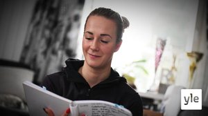 Intohimo syttyi syöpätaistelun jälkeen - Reeta Hämäläinen on hevostyttö josta tuli historiallinen kartanlukija: 22.01.2022 00.01