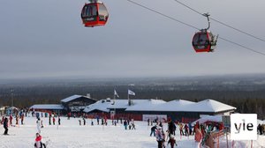 Talvilomat alkoivat: Kymmenet tuhannet suomalaiset viettävät lomaansa Lapissa, Ylläksellä laskijoita riittää: 21.02.2022 14.12