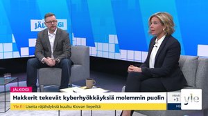 "Meemit, deepfaket - informaatiovaikuttamisen koko arsenaali on nyt käytössä": 02.03.2022 08.41