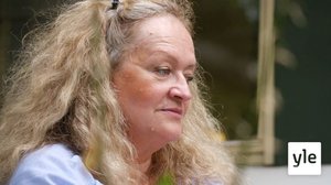 Kika teki raskaan päätöksen  ja sulki ovensa huumeita käyttävältä tyttäreltään: 06.03.2022 00.01