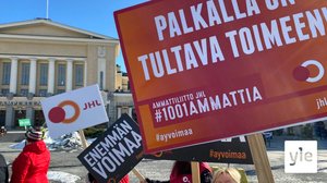 Kunta-alan lakkoilijat kokoontuvat Tampereella Keskustorille – katso suoraa lähetystä kello 12: 29.03.2022 12.16