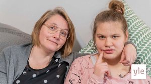 Selinan elämänilo tarttuu myös äitiin: 04.04.2022 00.01