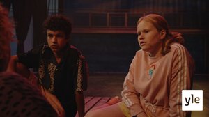 Pitääkö mun pussata? (S): 14.04.2022 06.00