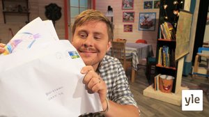 Staffan tittar på BUU-klubbisarnas teckningar (S): 20.10.2019 13.36