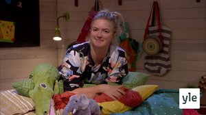 Ensam hemma med Lisa: 18.11.2019 00.15