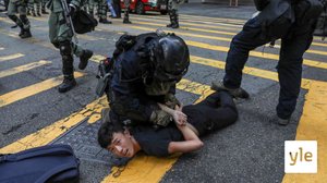 Hongkongin mielenosoitukset kärjistyvät entisestään: 19.11.2019 11.27