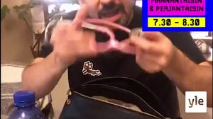 Pengoin tyttöystävän laukun sisällön: 03.12.2019 15.18