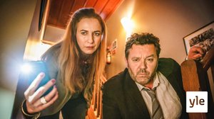 Puukkoa selkään 1/2: 18.12.2019 06.00