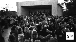 Talvisodan aikana tanssiminen oli kiellettyä - suomalaiset tanssivat silti : 30.03.2020 11.08