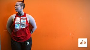 Ei nainen eikä mies - voimanostaja Emmeth Törrönen piti hylkäämisen pelossa sukupuoli-identiteettinsä salassa vuosia: 04.04.2020 00.01