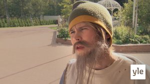 Kausi 3: Ulko-ovella (S): 27.04.2020 10.00