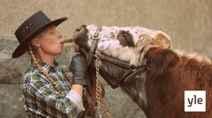 Kaartin soittokuntalaiset esittävät lastenlauluja kotieläinpihan eläimille: 25.05.2020 12.30