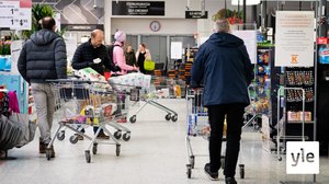 Suomalaiset vähensivät kuluttamistaan korona-aikana: 27.05.2020 10.15
