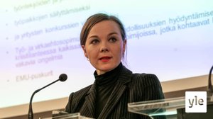 Svenska Yle live: Katri Kulmuni håller pressinfo: 05.06.2020 15.10