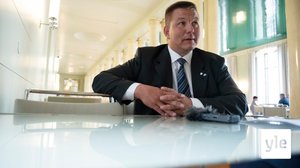 Eduskunnassa äänestetään perussuomalaisten kansanedustaja Juha Mäenpään syytesuojan poistamisesta: 26.06.2020 11.13